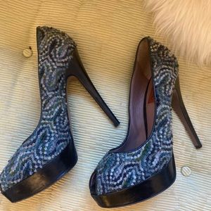 Size 38.5 missoni pumps